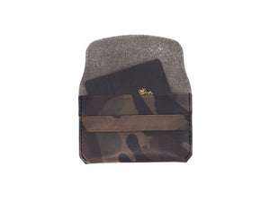 Bodega- Envelope Wallet In Woodland Camo